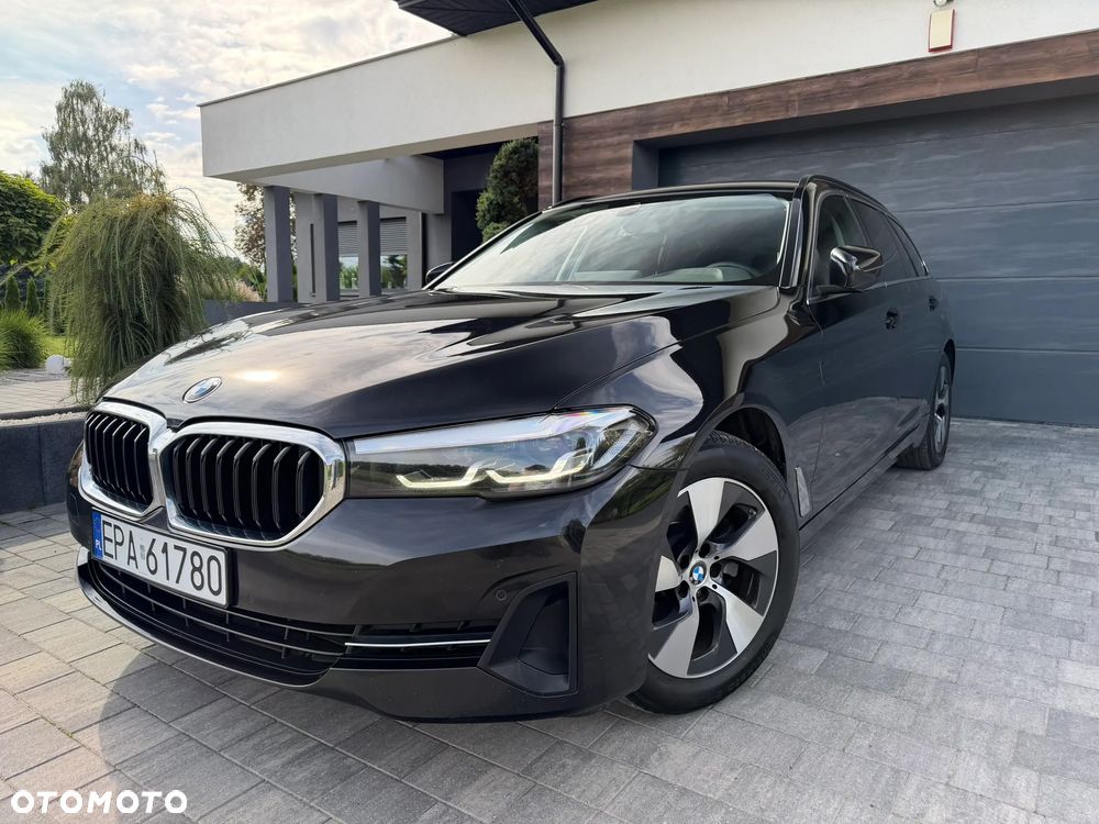 BMW Seria 5 520d mHEV - 2