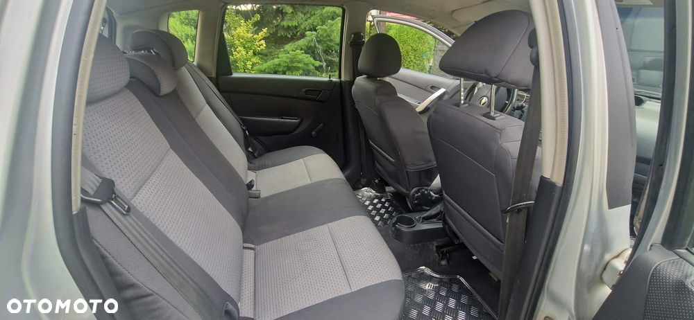 Chevrolet Aveo - 16