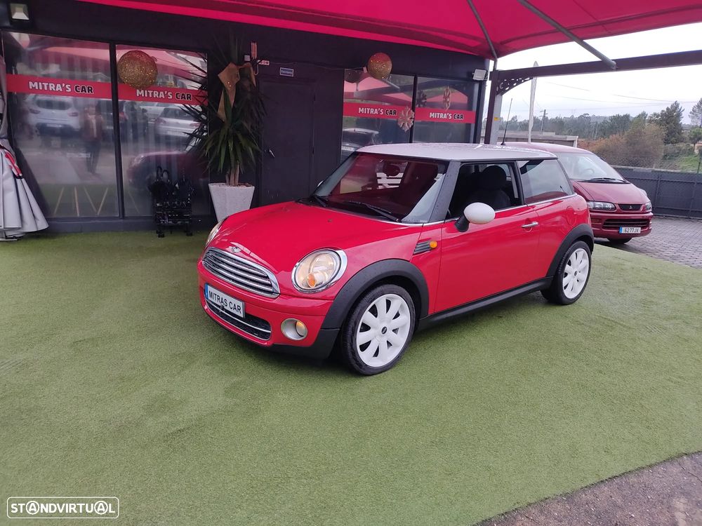 MINI 3 Portas Cooper D - 1