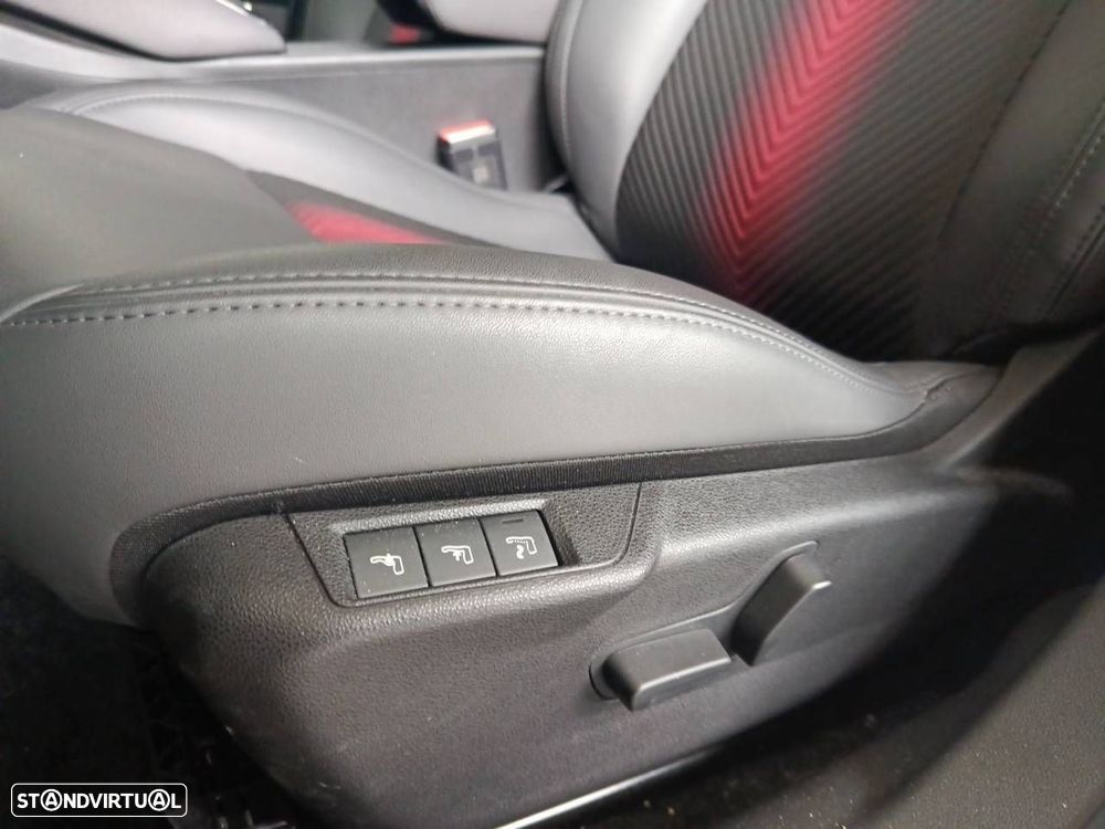 Alfa Romeo Junior 1.2 Speciale eDCT6 - 13