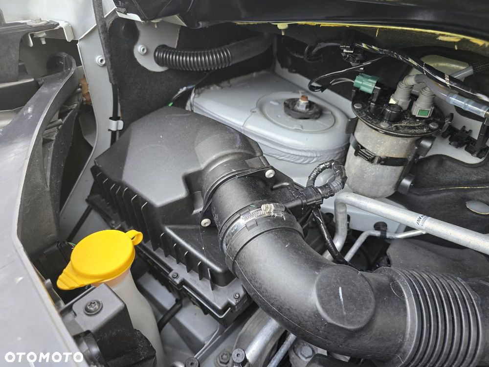 Nissan Interstar - 17
