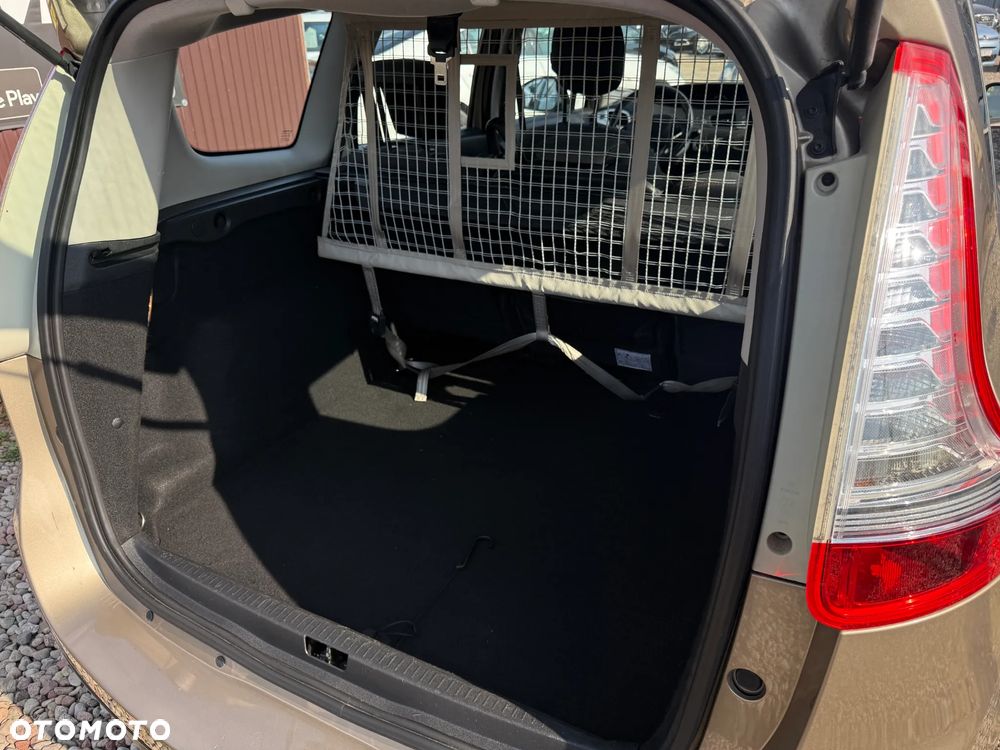 Renault Scenic ENERGY TCe 130 S&S LIMITED - 19