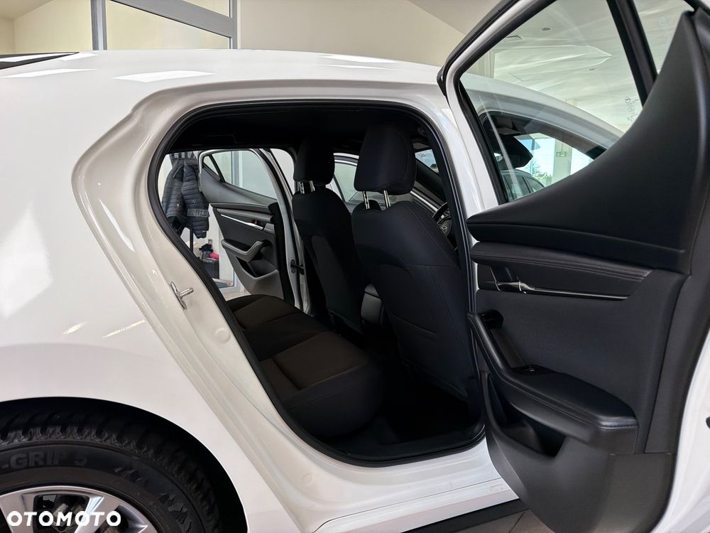 Mazda 3 - 32