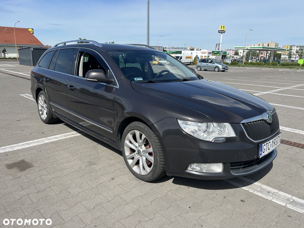 Skoda Superb 2.0 TDI Platinum DSG - 7