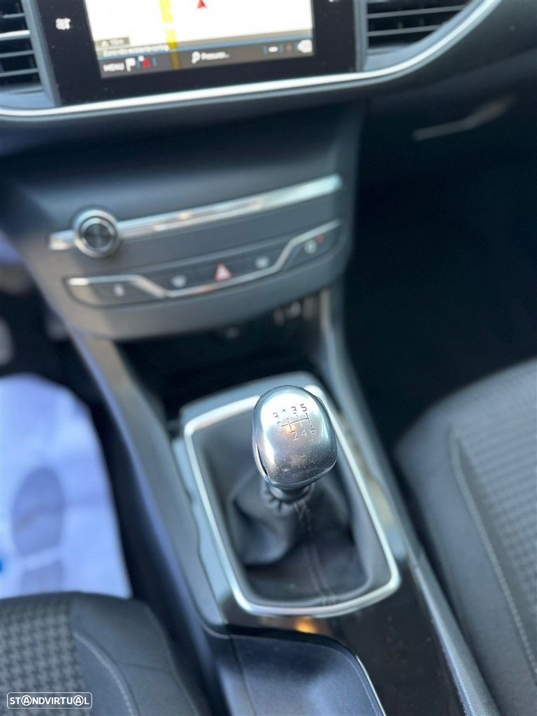 Peugeot 308 SW 1.5 BlueHDi Style - 12
