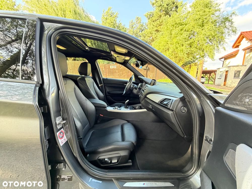BMW Seria 1 M135i xDrive - 26