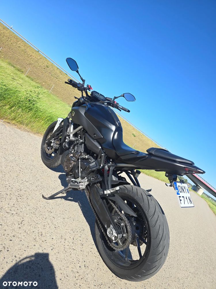 Yamaha MT - 16