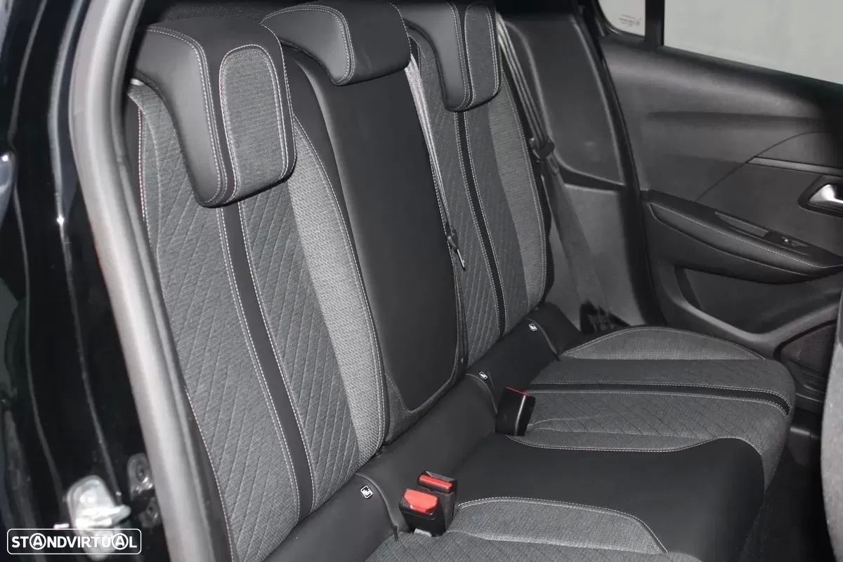 Peugeot 208 1.2 PureTech Allure Pack - 25