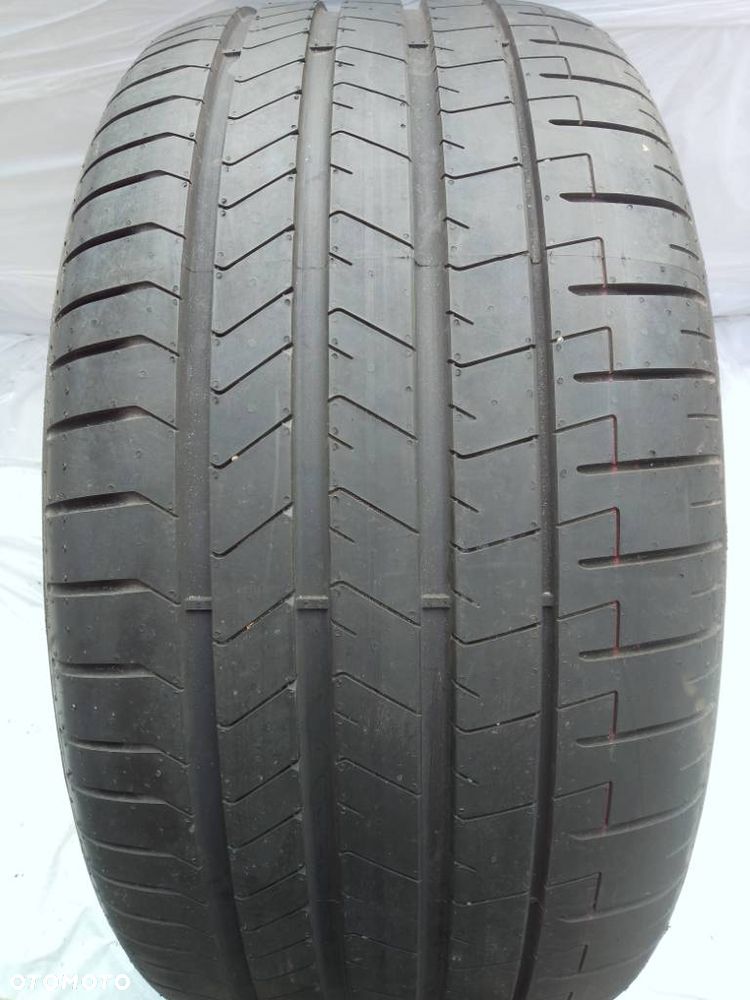 Pirelli P Zero 285/35 R21 105Y 2024 8mm