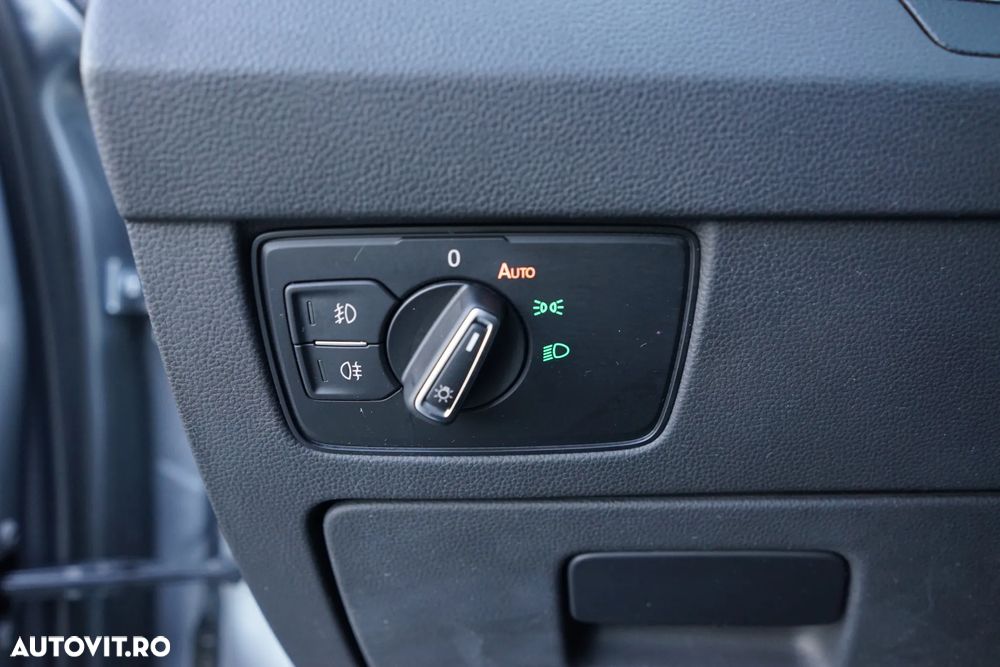 Volkswagen Passat 2.0 TDI DSG Highline - 14