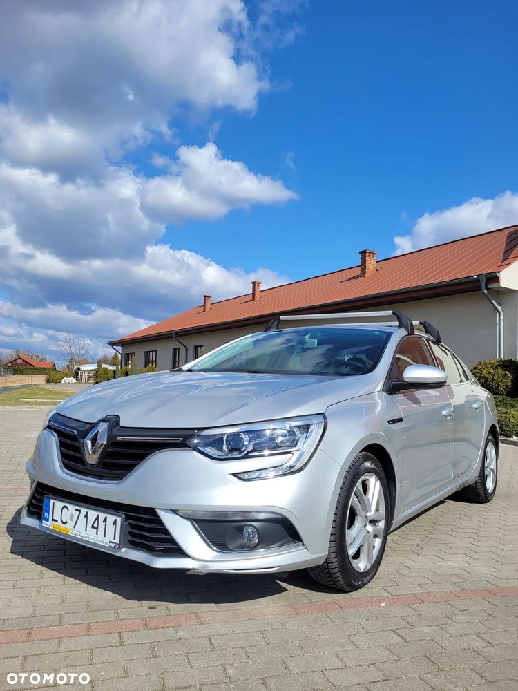 Renault Megane 1.6 SCe Zen - 11