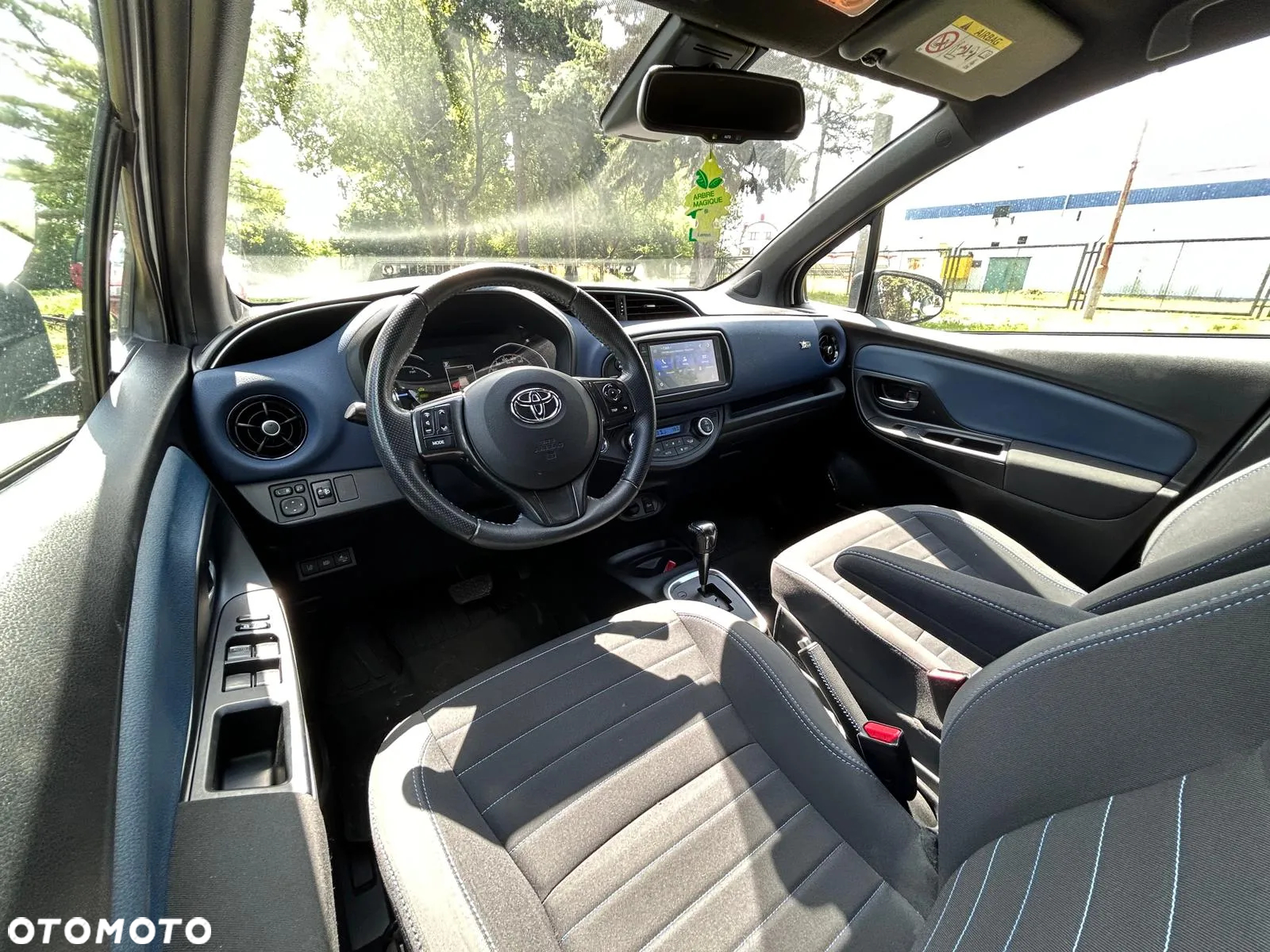 Toyota Yaris Hybrid 1.5 VVT-i Y20 Club - 14