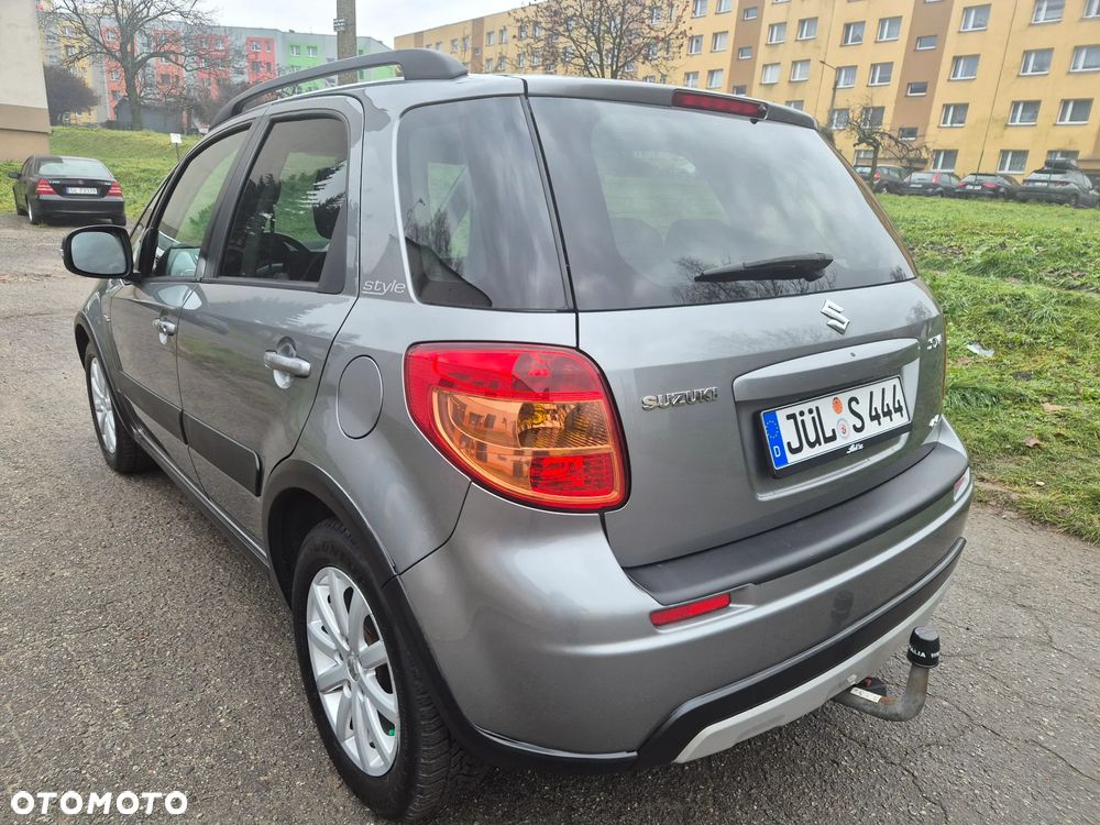Suzuki SX4 2.0 DDiS 4x4 Style - 7