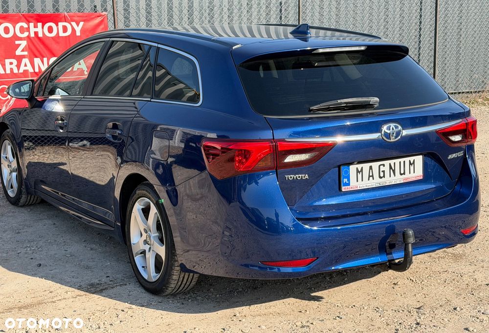 Toyota Avensis Touring Sports 2.0 D-4D Edition S+ - 35