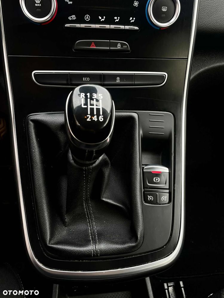 Renault Scenic 1.3 TCe Energy Bose - 14