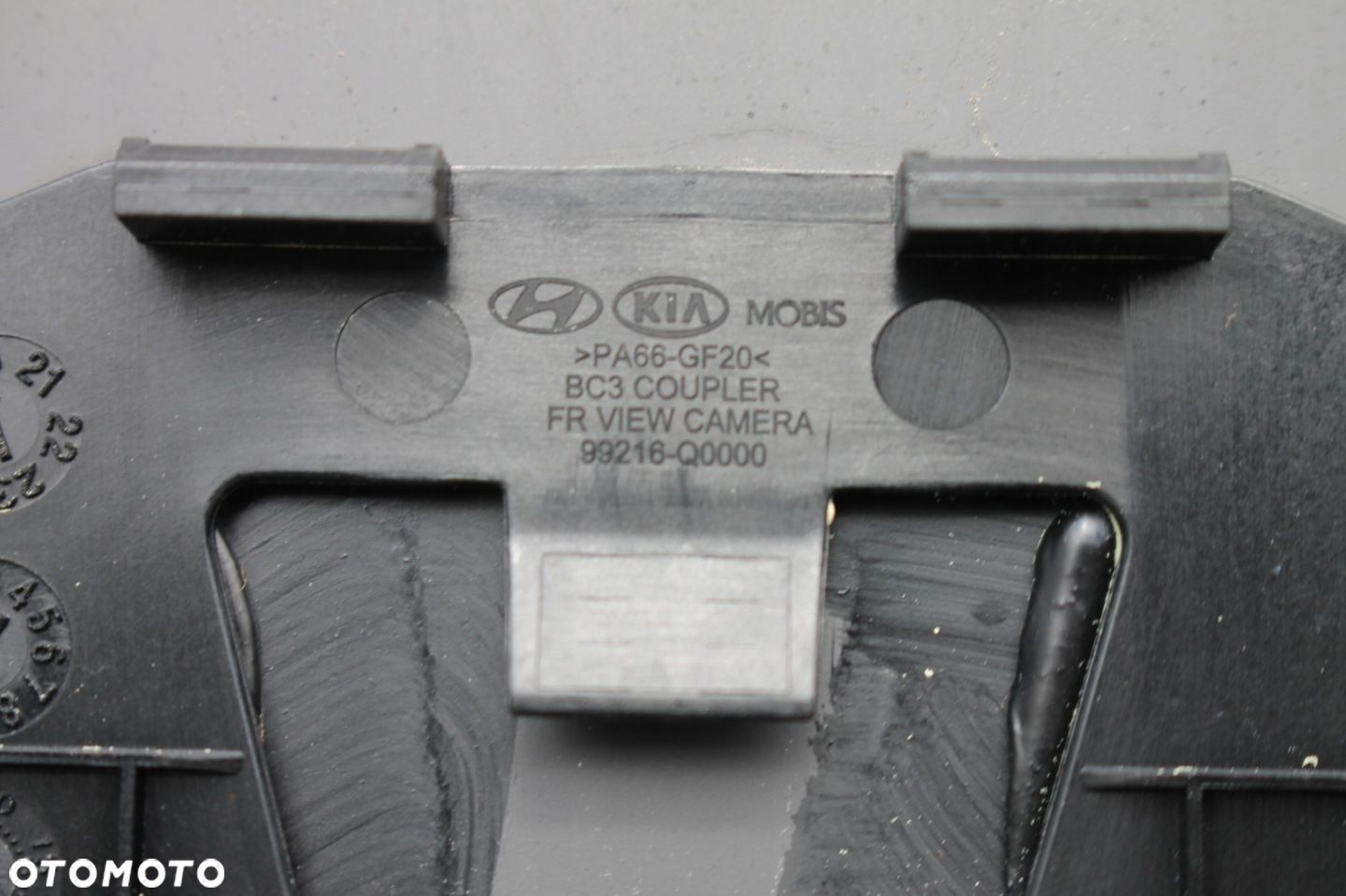 SZYBA CZOŁOWA PRZEDNIA  KAMERA SENSOR PRZÓD HYUNDAI I20 III 20- - 10