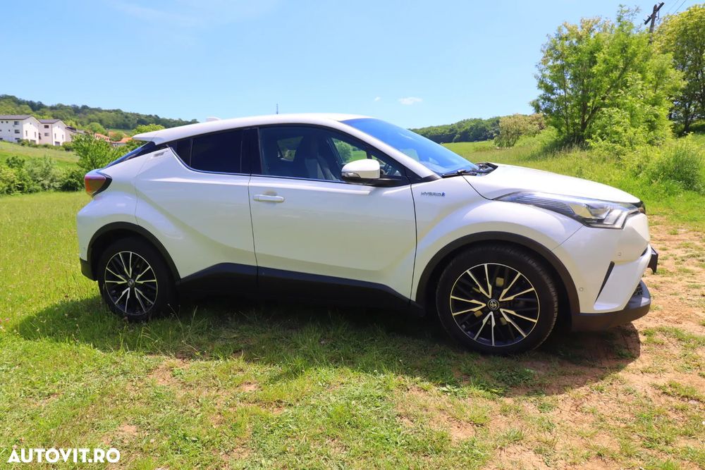 Toyota C-HR 1.8 HSD 4x2 CVT C-lassy - 2
