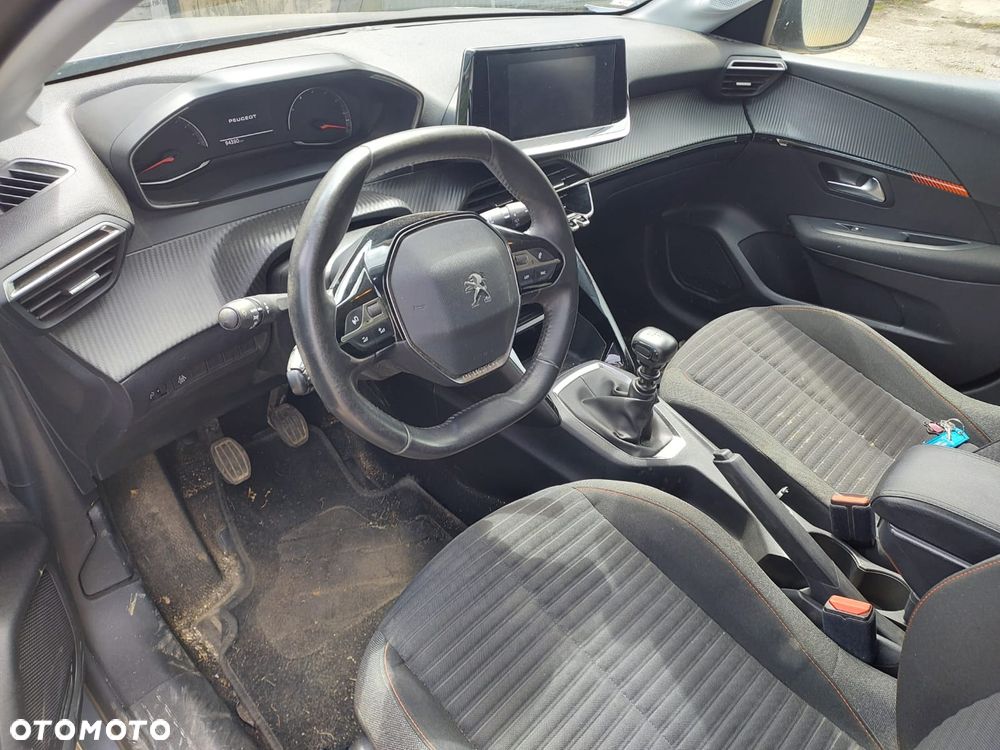 Peugeot 208 BlueHDi 100 Active Pack - 11