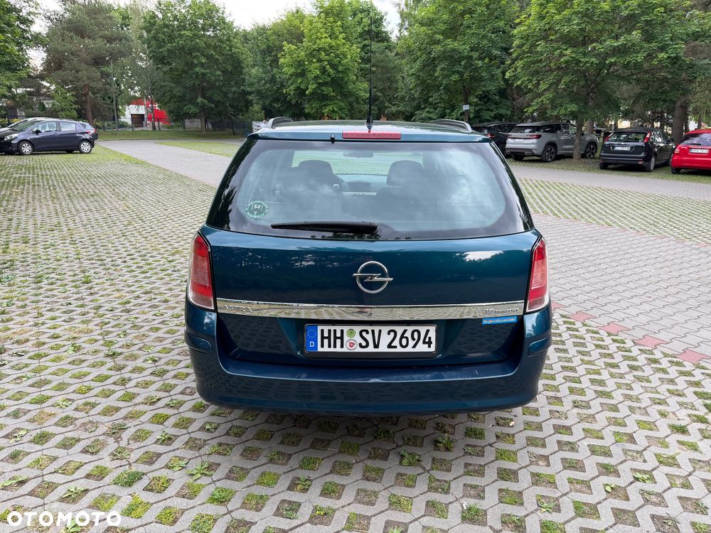Opel Astra 1.6 - 8