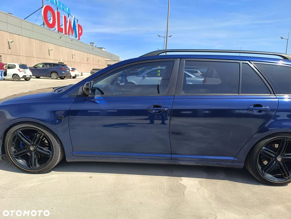 Toyota Avensis 2.0 D-4D Prestige - 6