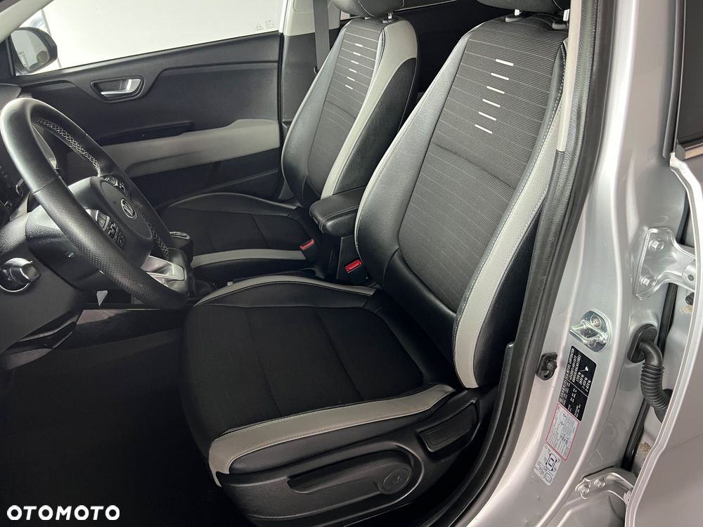 Kia Stonic - 14