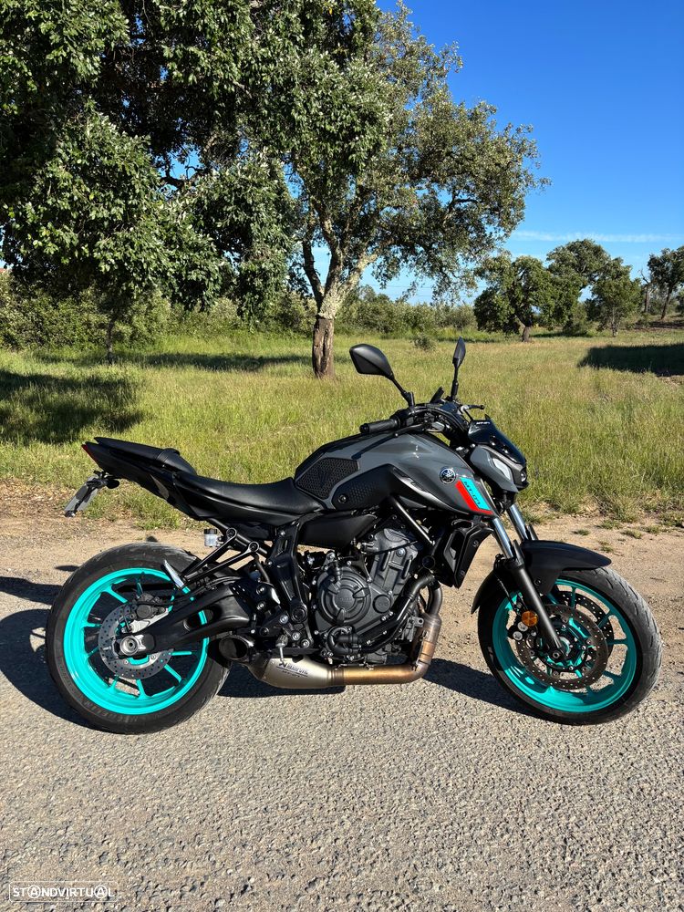 Yamaha MT-07 - 2