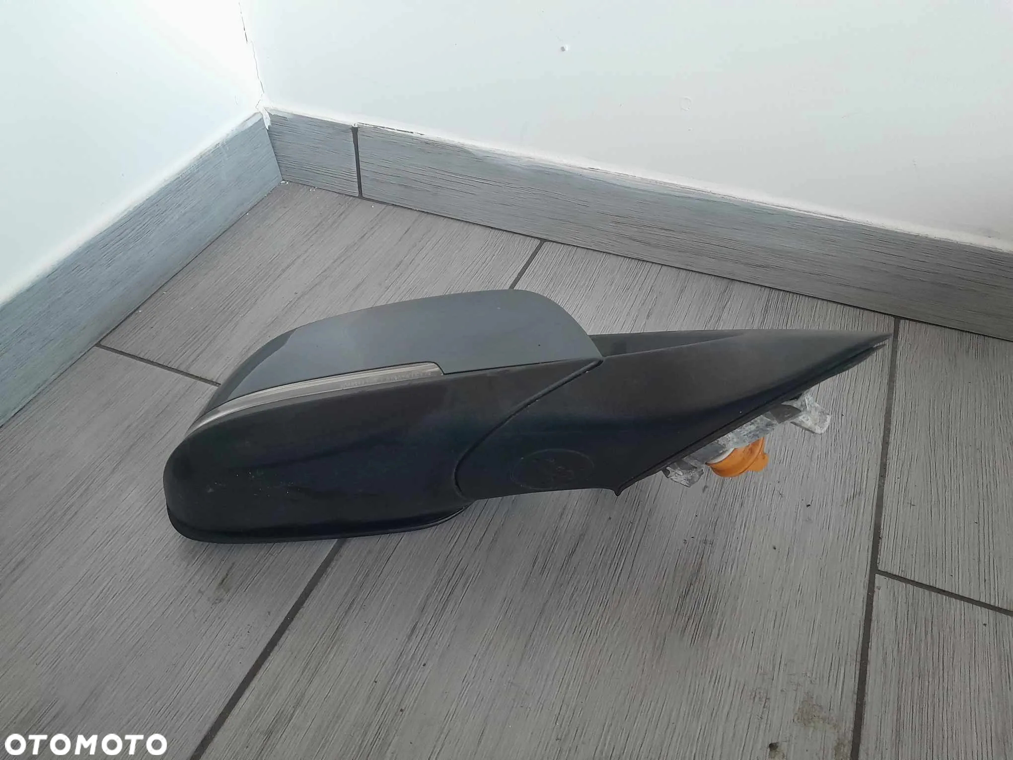 LUSTERKO PRAWE BMW F30 F31 B39 MINERALGRAU EUROPA - 2