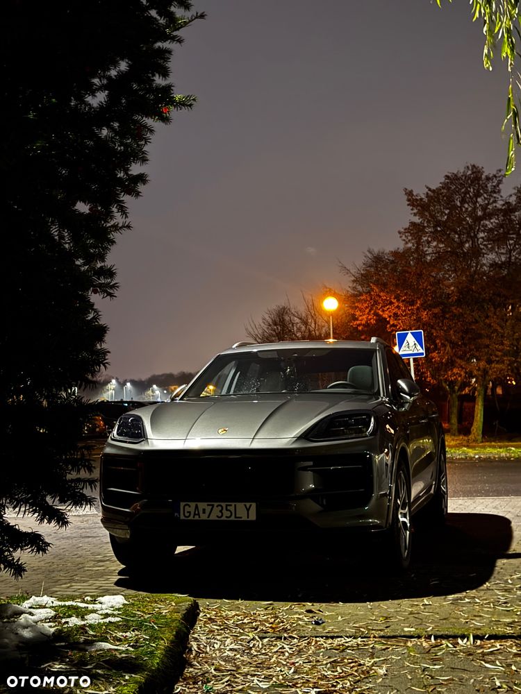 Porsche Cayenne - 17