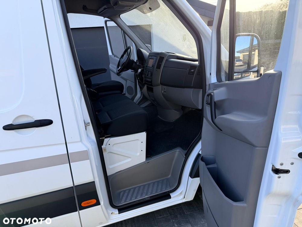 Mercedes-Benz sprinter - 14