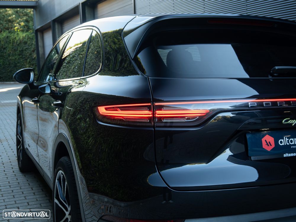Porsche Cayenne E-Hybrid Tiptronic S - 17
