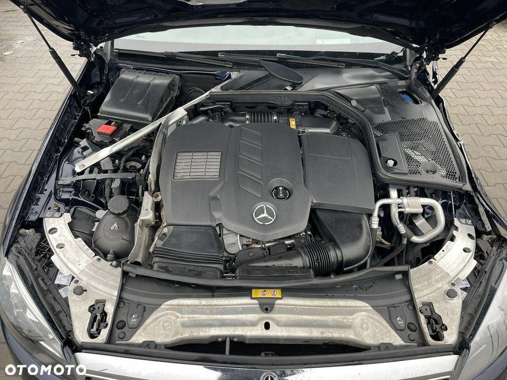 Mercedes-Benz Klasa C 300 d 4Matic 9G-TRONIC Exclusive - 16