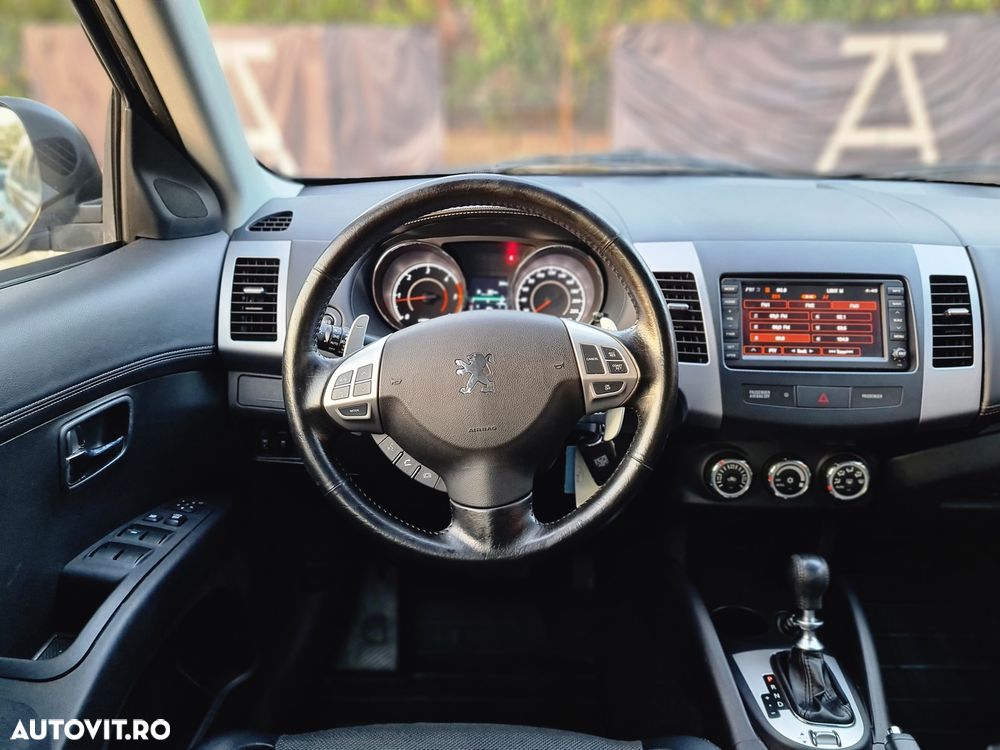 Peugeot 4007 2.2 HDI Premium - 13