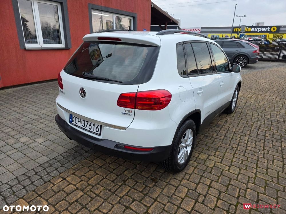 Volkswagen Tiguan - 12