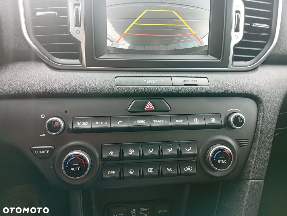 Kia Sportage 1.6 GDI 2WD DREAM-TEAM EDITION - 17