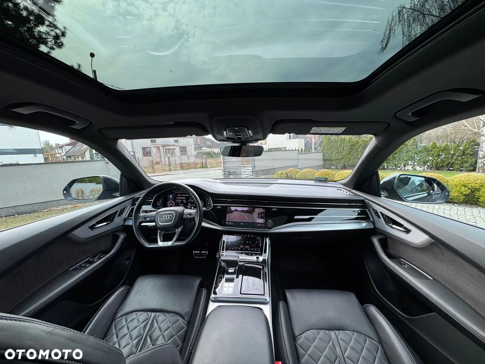 Audi Q8 - 16