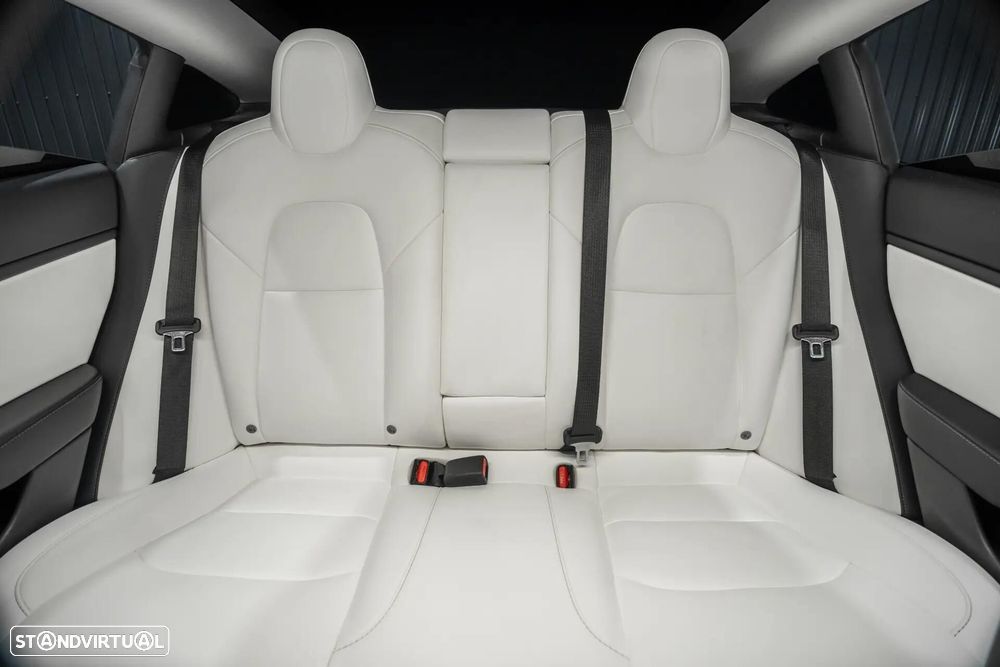 Tesla Model 3 Performance Dual Motor AWD - 23