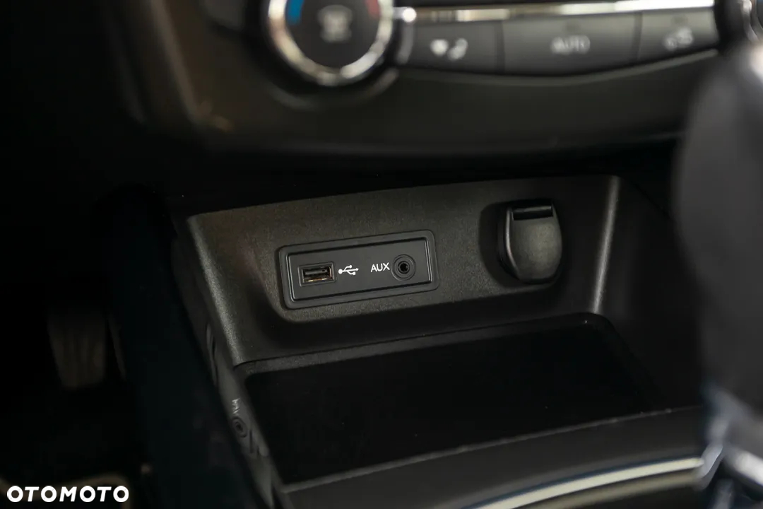 Renault Kadjar Energy TCe 130 EDC LIMITED - 31