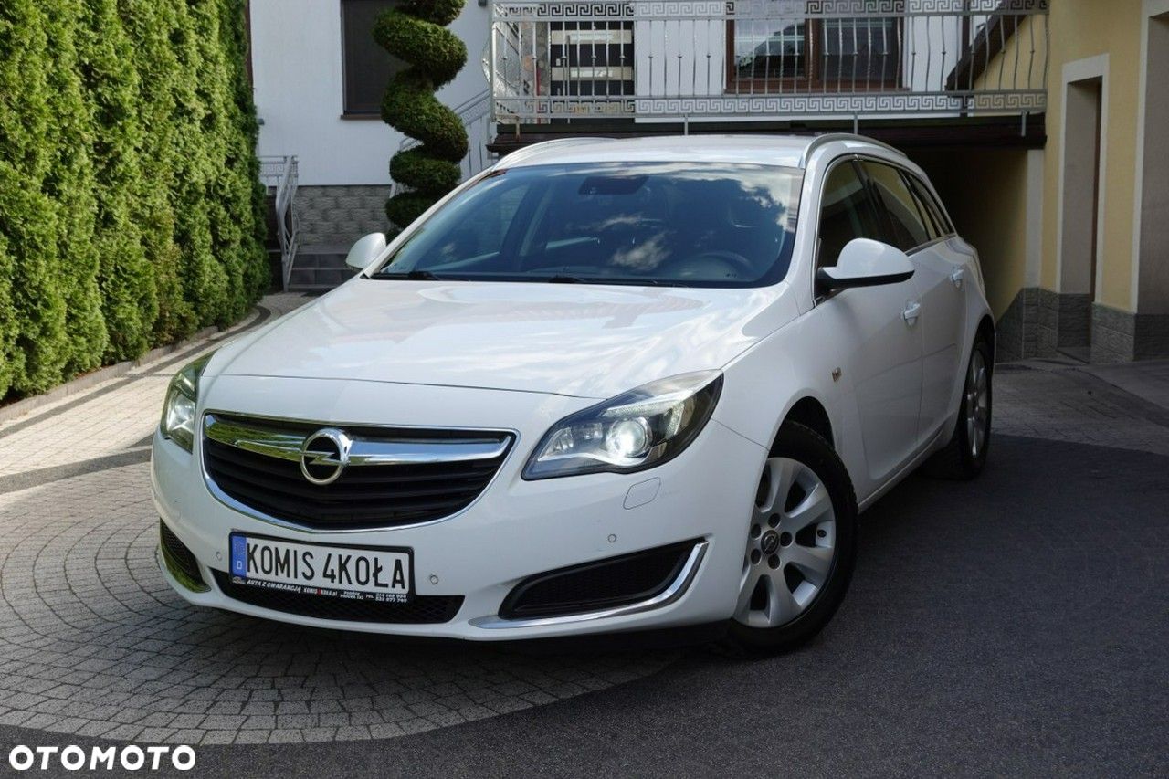 Opel Insignia - 1