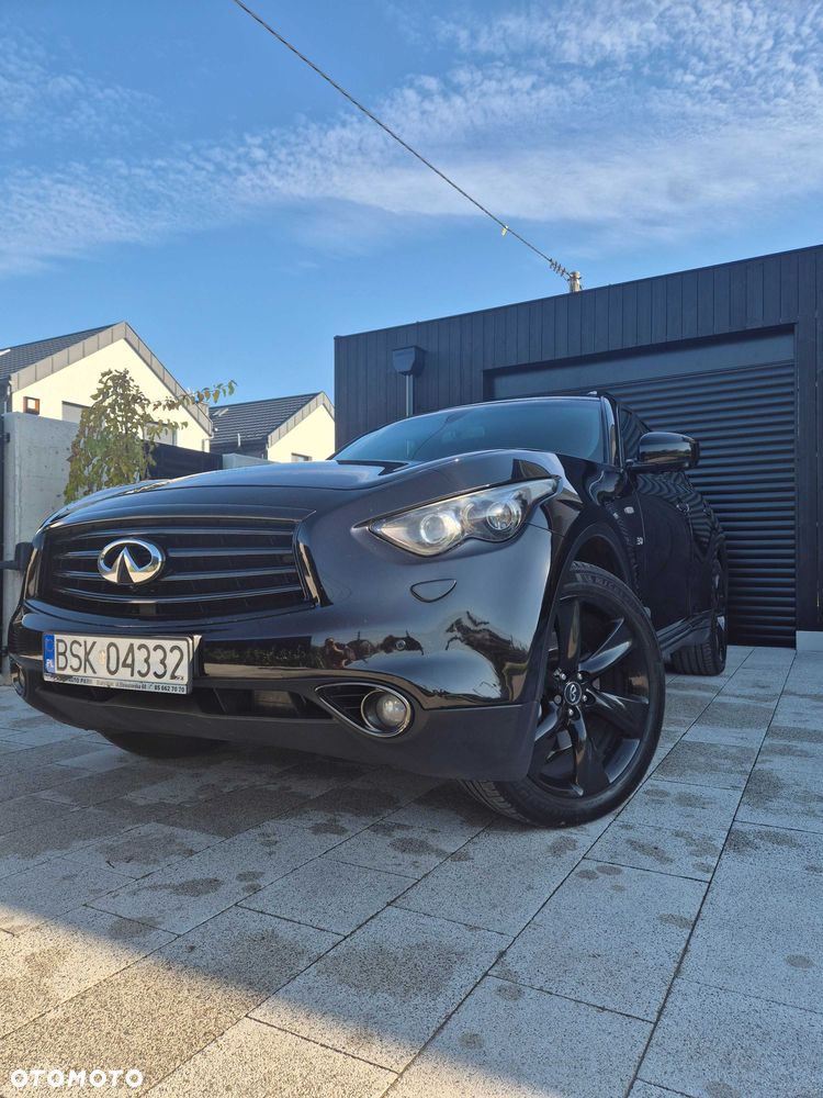Infiniti QX70