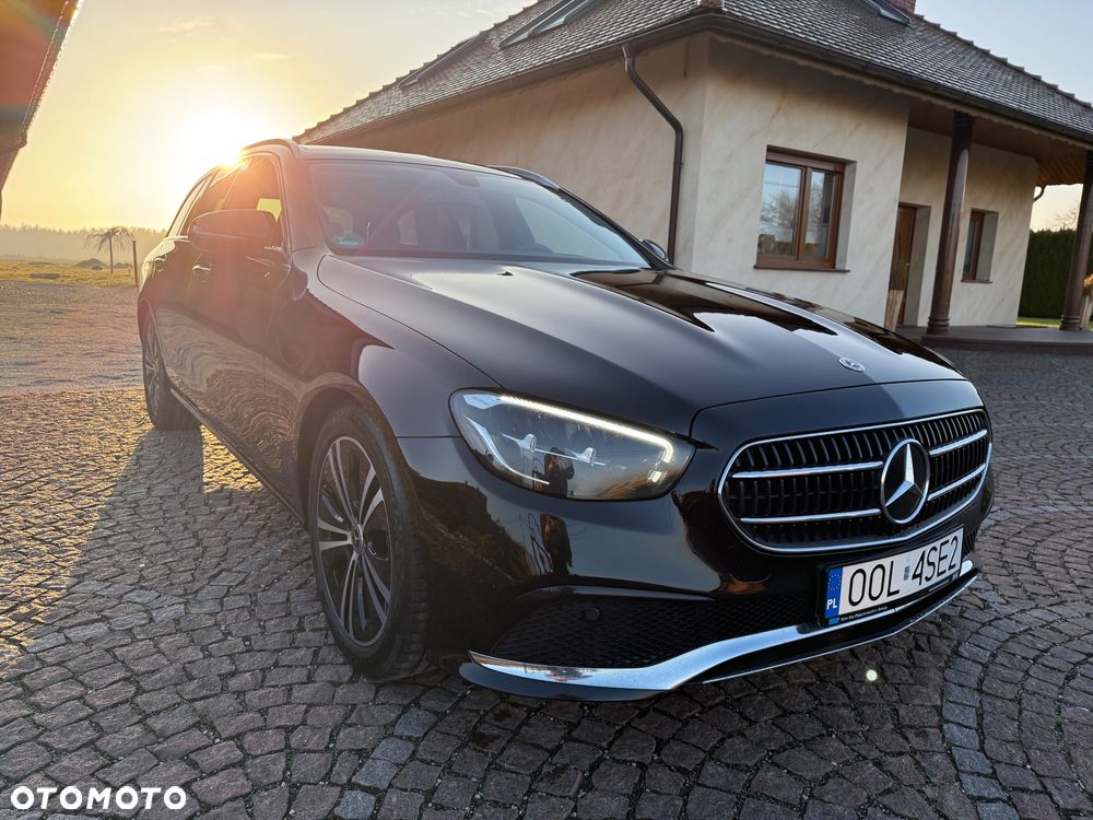 Mercedes-Benz Klasa E 220 d 9G-TRONIC Avantgarde - 2
