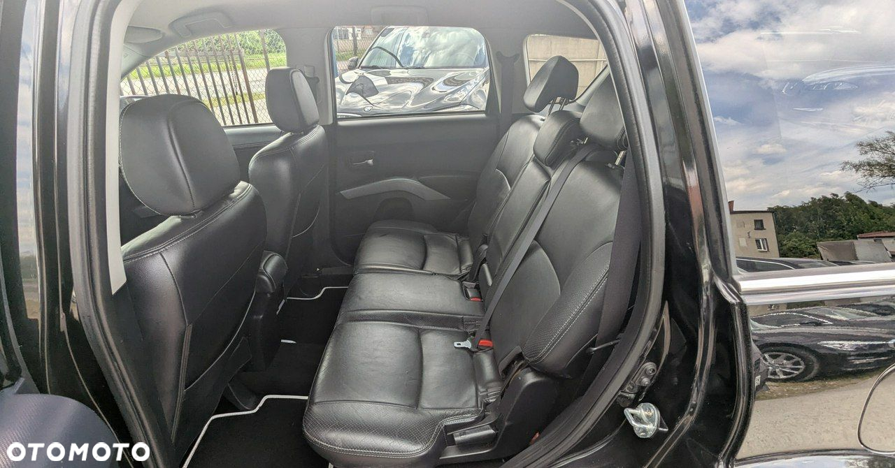 Peugeot 4007 - 13