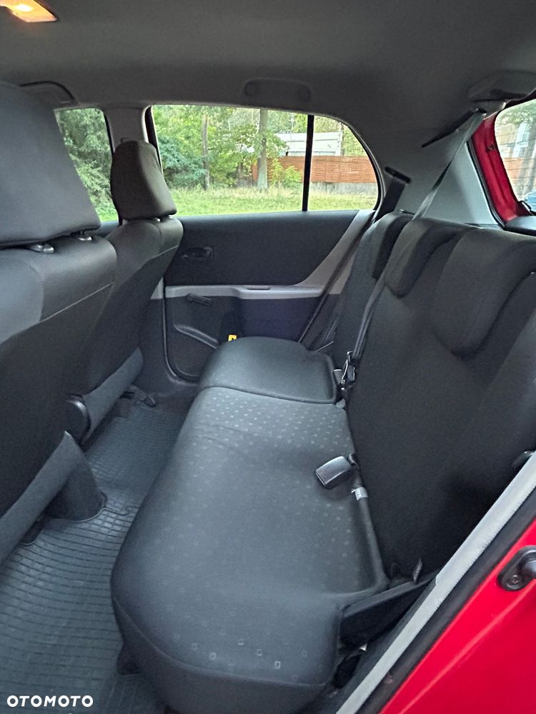 Toyota Yaris 1.0 Terra A/C - 16