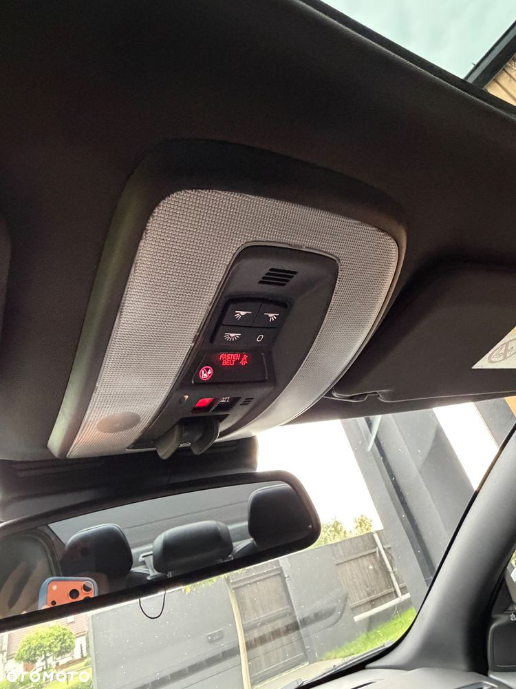Volvo S60 D4 Geartronic Momentum - 32