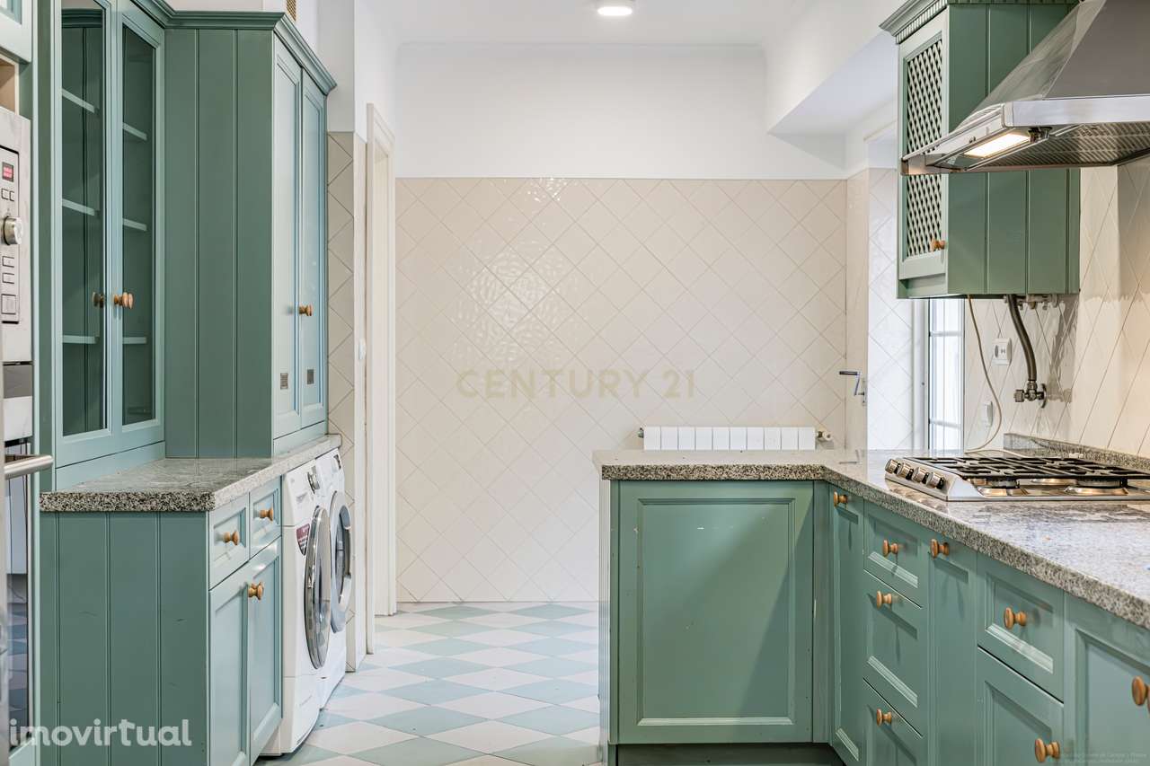 Espetacular Moradia T5 na exclusiva Quinta do Patiño em Alcabideche, C - Grande imagem: 4/27