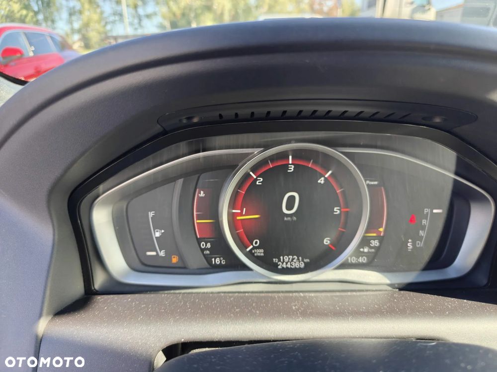 Volvo XC 60 - 17