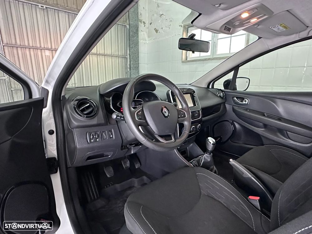 Renault Clio 1.5 dCi Limited EDition - 16
