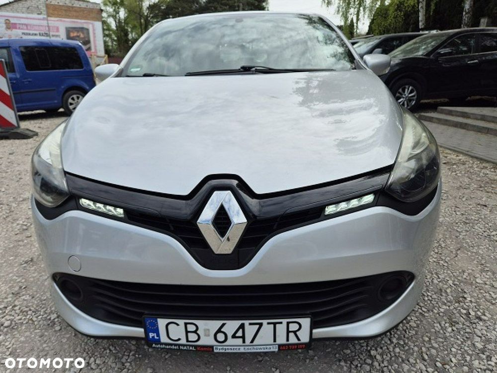 Renault Clio - 6