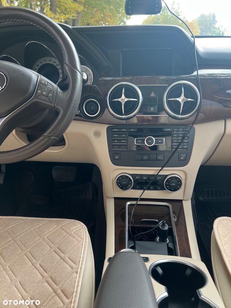 Mercedes-Benz GLK 350 4Matic BlueEFFICIENCY 7G-TRONIC - 12