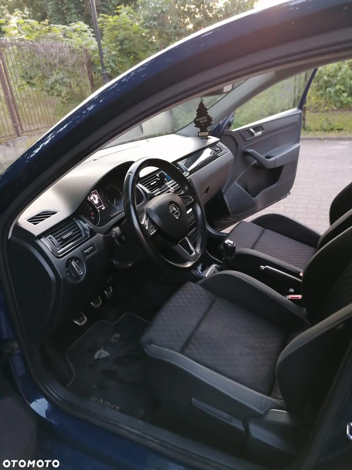 Skoda RAPID Spb 1.6 TDI DPF Elegance Max - 15