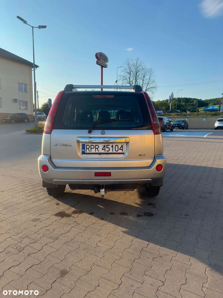 Nissan X-Trail 2.2 dCi 4x4 Columbia - 10